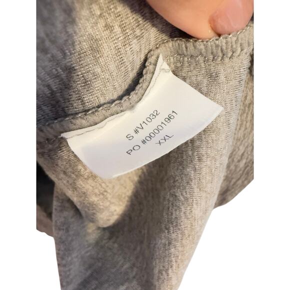 Vuori Strato Tech V-Neck T-Shirt Men’s Sz. XXL - Picture 4 of 5